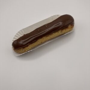 Éclair au chocolat